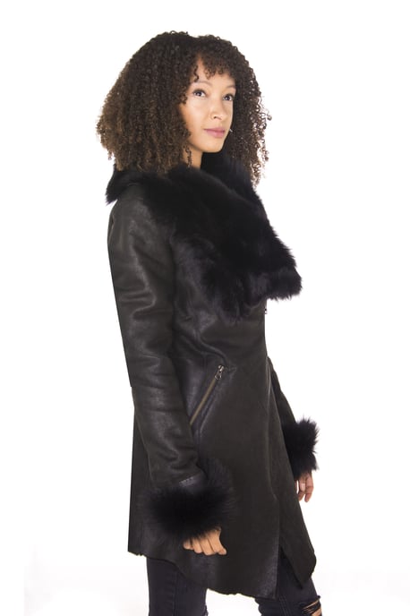 Womens Black Merino Shearling Coat with Toscana Collar-Fortaleza