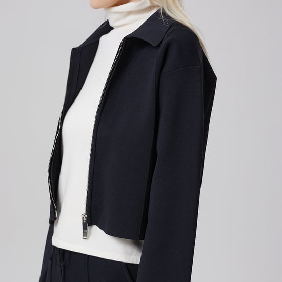 Minimalist front zipper crop jacket - Image 4