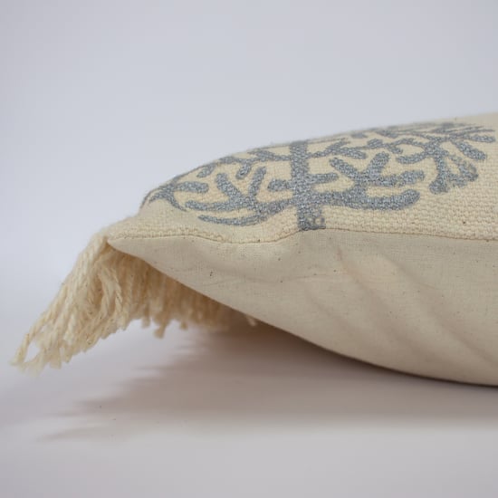 Tulsa 40X60 Poly Cushion Silv/Natur - Image 2