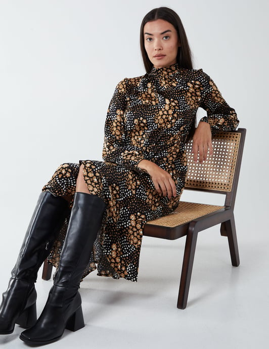 Blouson Elasticated Wrap Midi Dress