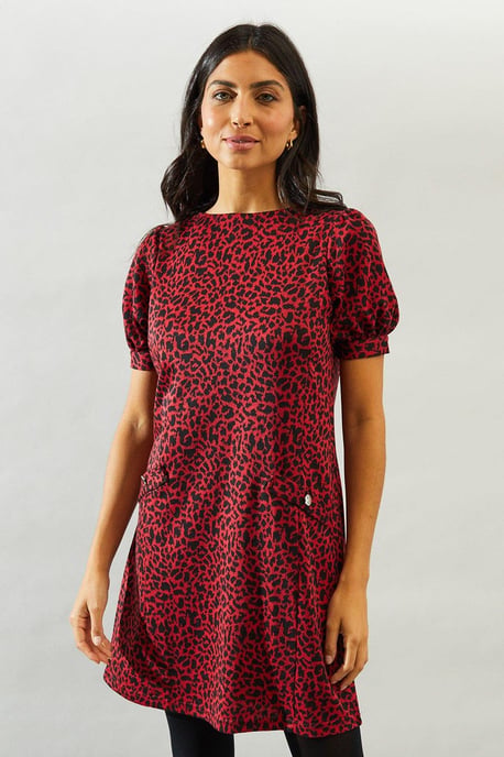 Red Short Sleeve Jacquard Ponte Shift Dress - Image 1
