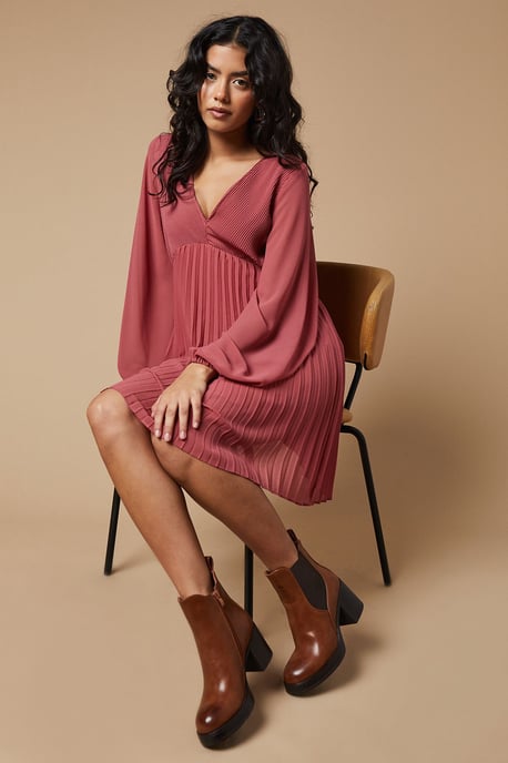 Round Toe Platform Ankle Boots - Image 2