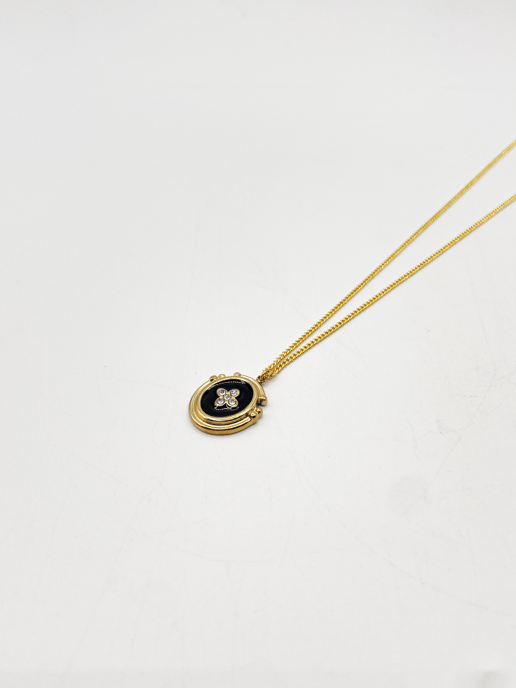 Vintage Style Gold Plated Necklace With Diamante