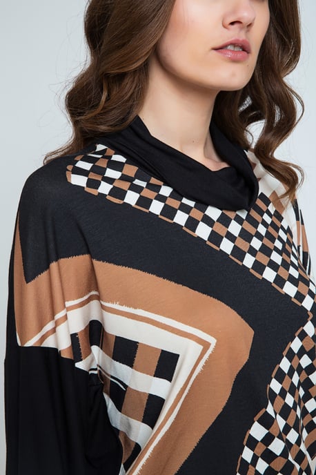 Geometric Print Batwing Top