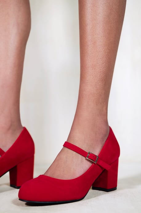 Where's That From Womens 'Araceli' Wide Fit Block Heel Mary Jane Pumps