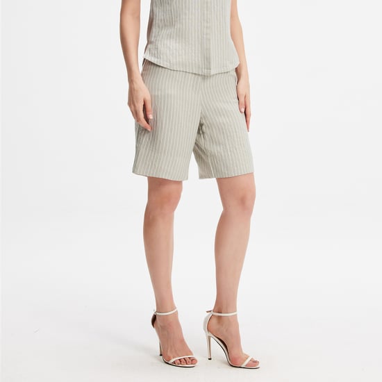 Gestreepte rechte shorts - Image 3