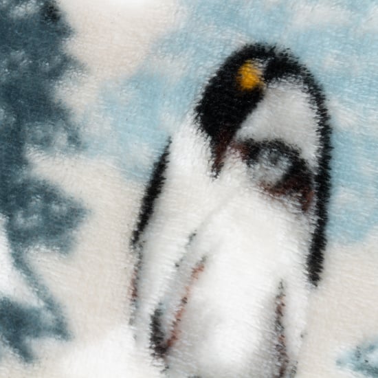 furn. Arcticus Fleece Throw - Image 2