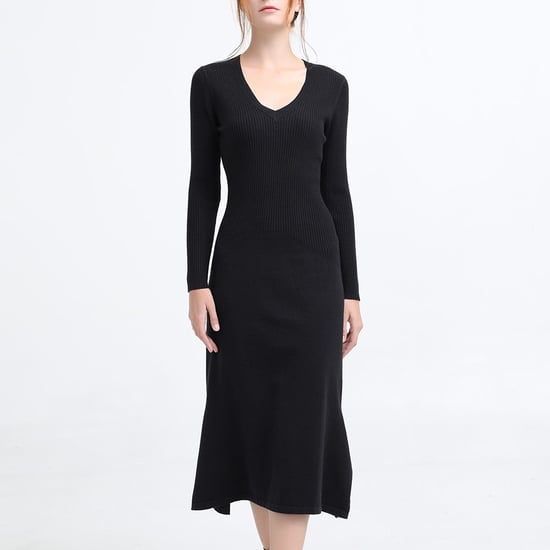 MIDI JUMPER -TRAND MET V -NACKLINE - Image 1