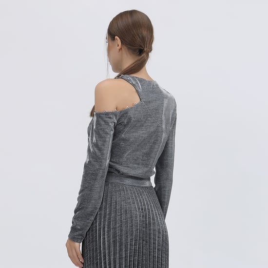 Asymmetrical shimmering top with on off-shoulder