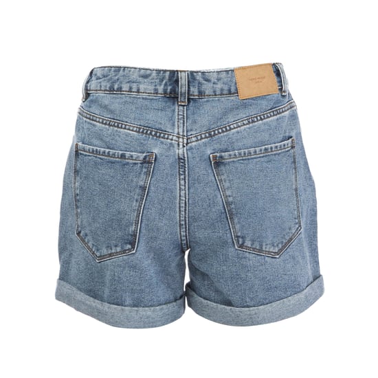 Women's Vero Moda Zuri High Rise Loose Denim Shorts in Denim - Image 2