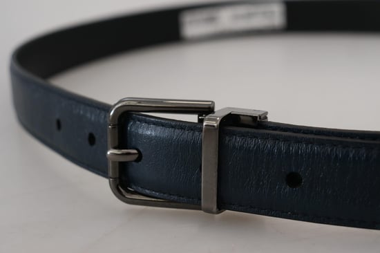 Gorgeous Dolce & Gabbana Leather Belt with Metal Buckle Closure - Image 4