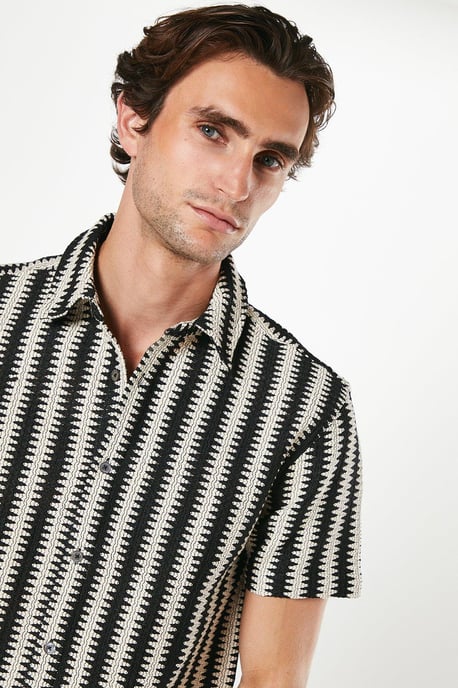 Stripe Knit Detail Short Sleeve Shirt