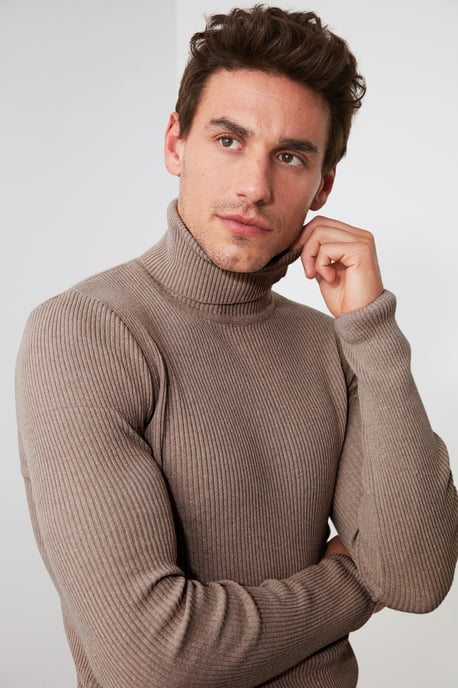 Trendyol Men's Straight Sweater - Image 3