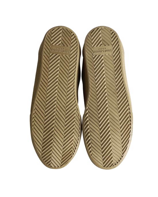 Saint Laurent SL/06 Court Classic Low-Top Sneakers in Beige Calfskin Leather - Image 6