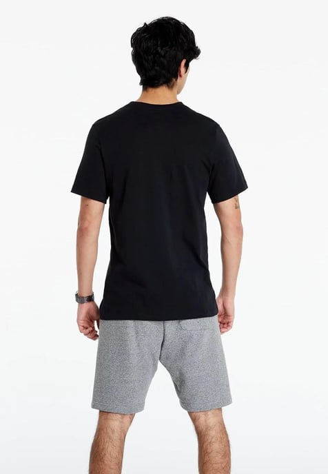 Nike T-shirt met Swoosh-logo in zwart - Image 2