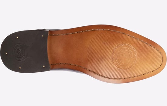 Base London Cast Washed Leren Herenschoenen In Donkerrood Met Brogue-Details - Image 4