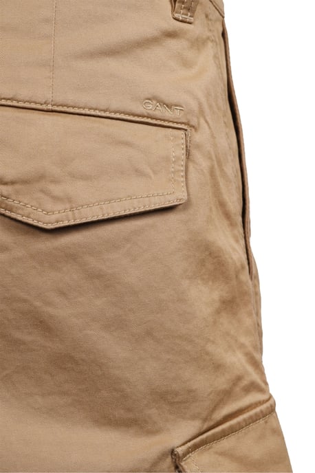 Gant D1 Relaxed Twill Cargo Shorts