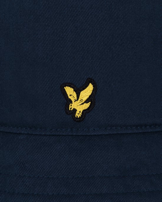 Lyle & Scott Bucket Hat in Navy - Image 2