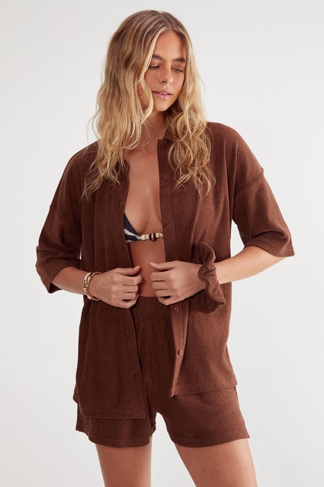 NastyGal Green Towelling Beachwear Set 4 Piece Shirt Shorts Bag Scrunchie - Image 2