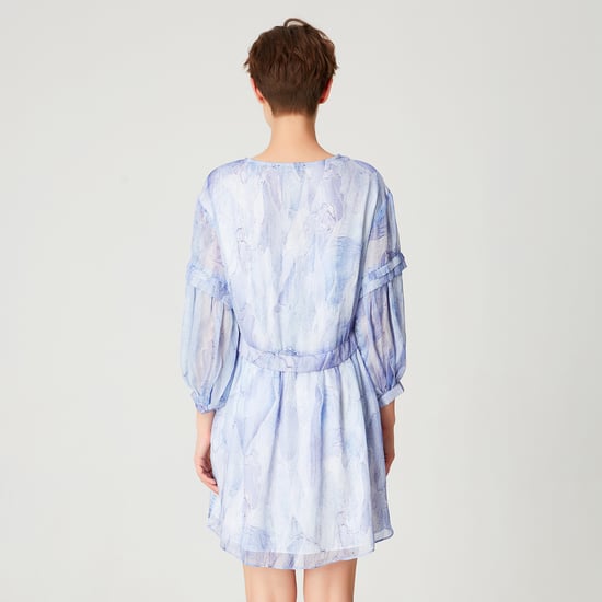 Korte trapeze chiffon jurk met abstracte print - Image 5