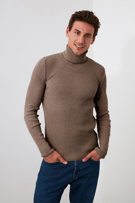 Trendyol Men's Straight Sweater - Image 1