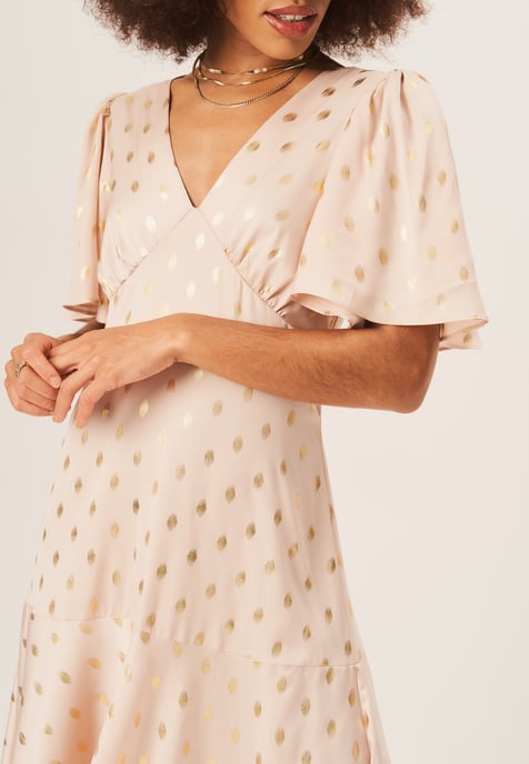Angel Sleeves Foil Pattern Maxi Dress