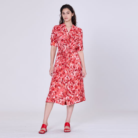 Classic shirt dress with abstract print