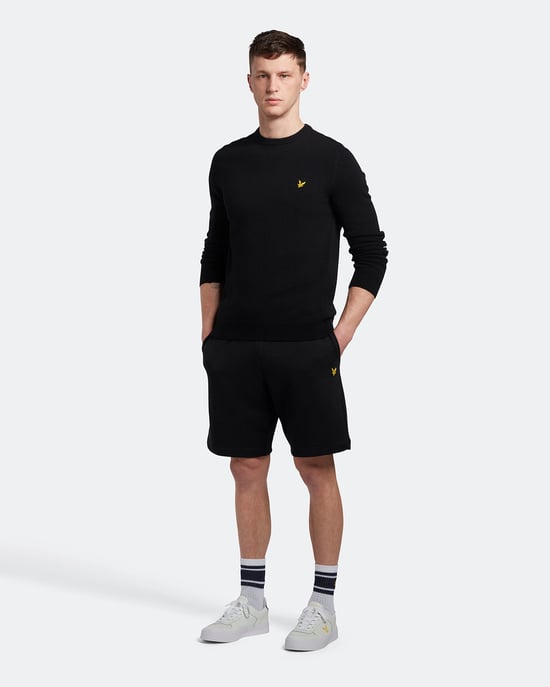Lyle & Scott Crew Neck Lambswool Jumper in Black - Image 2