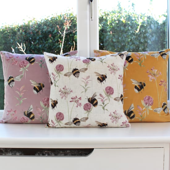 Evans Lichfield Country Bee Garden Watercolour Printed Cushion Cover - Image 4