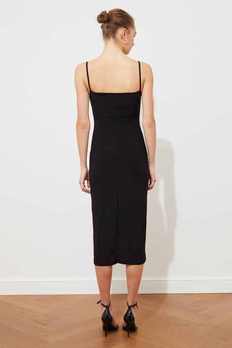 Trendyol Kvinno Cowl Neck Bodycon Midi Klänning - Image 4