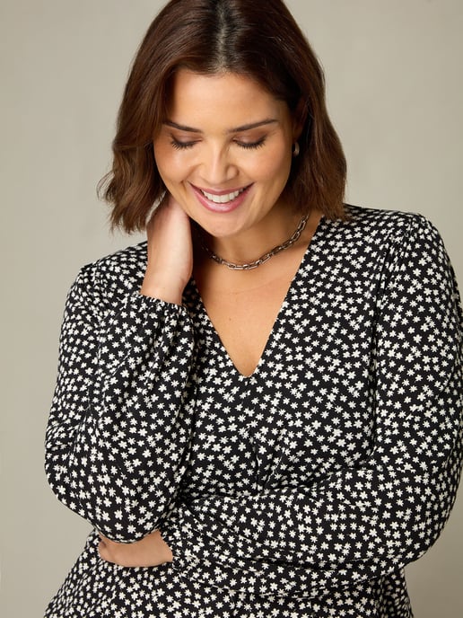 Mono Ditsy Print Jersey Pleat Front Top