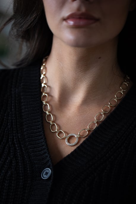 Chunky circle chain necklace in gold