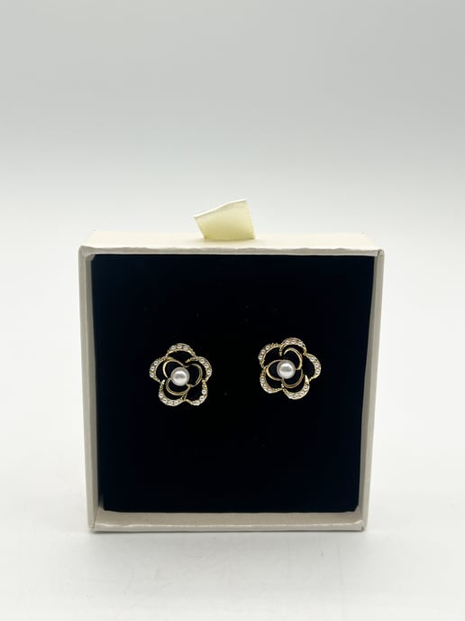 Black Flower Pearl Earrings in Gold - Gift Boxed - Image 3