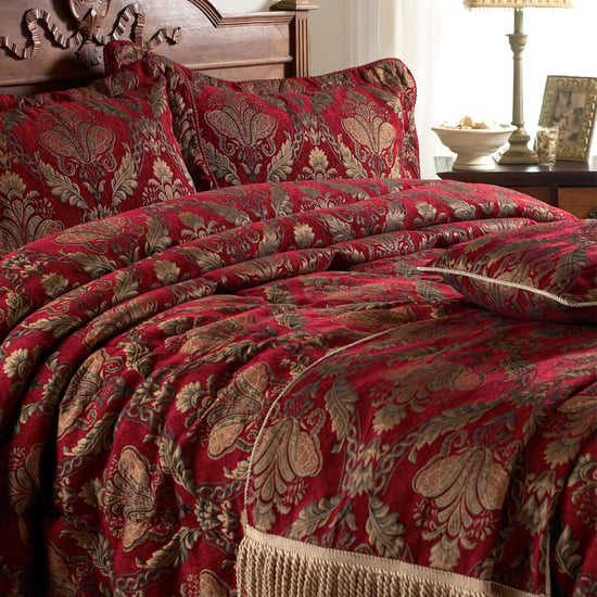 Shiraz Bedspread Burgundy