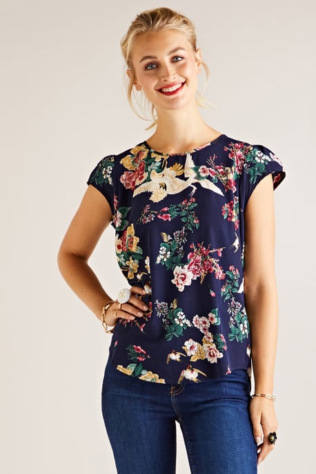 Crane Print Top With Lace Back Insert De