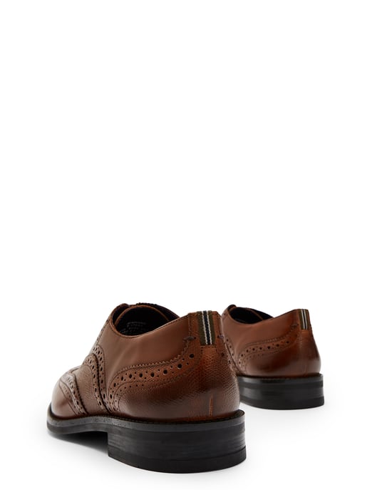 Almhano Wingcap Oxford Brogue in Tan