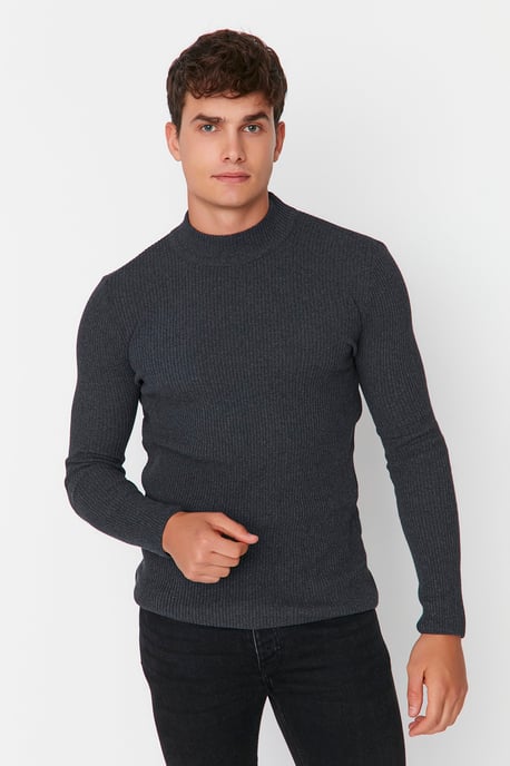 Trendyol Herr Rakt Tröja - Image 4