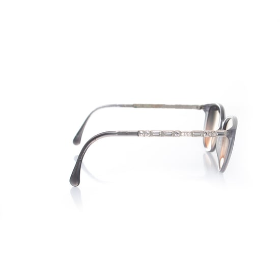 grey sunglasses with rhinestones temples - Image 3