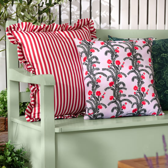 Wylder Nature Cassis Printed Outdoor Cushion Cover - Image 5