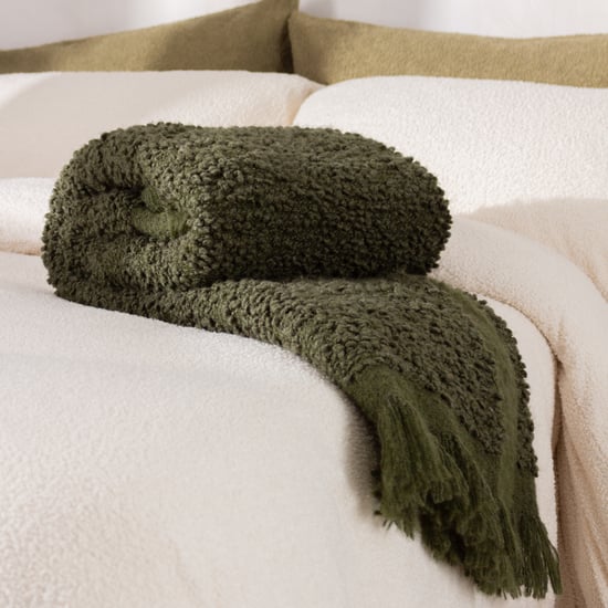 Yard Ulsmere Boucle Fringed Throw - Image 6