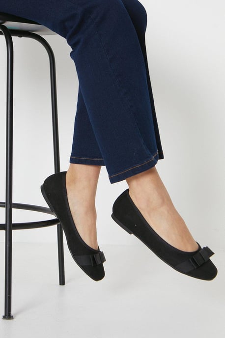 Wide Fit Paris Bow Detail Ballet Pumps - Image 1