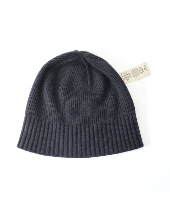 Burberry Knitted Beanie in Black Cashmere - Image 3