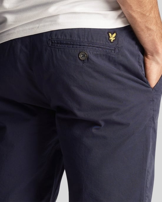 Lyle & Scott Herr Anfield Chino Shorts - Image 2