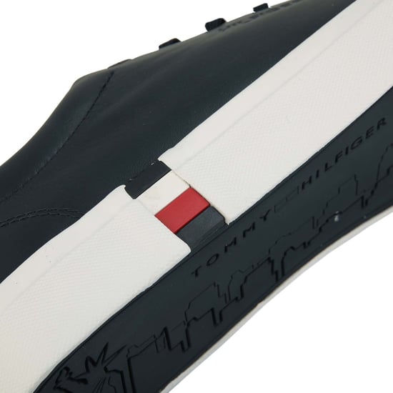 Heren Tommy Hilfiger Modern Vulc Leather Trainers in Navy - Image 5