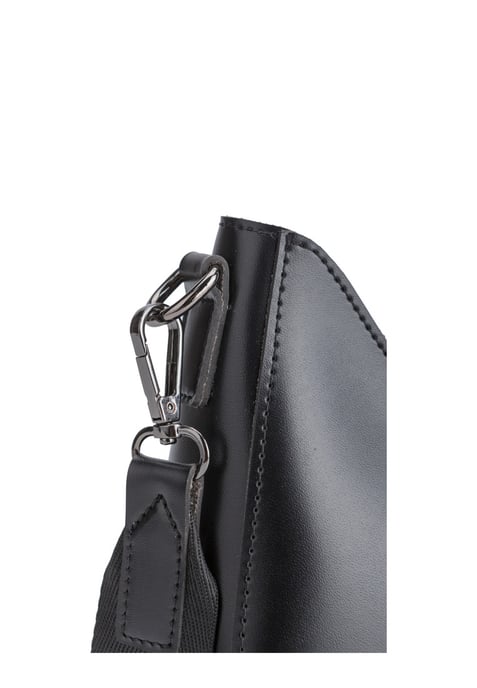 Alexia Wide Strapped Zip Top Cross Body