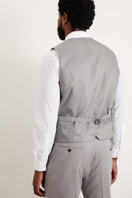 Tailored Fit Light Grey Essential Waistcoat