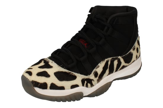 Nike Womens Jordan 11 Retro Black Trainers
