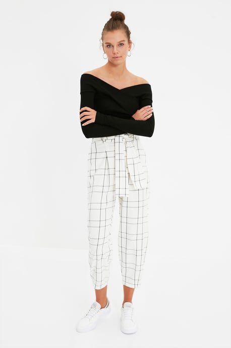 Koel Comfort Romper in Zwart - Image 3