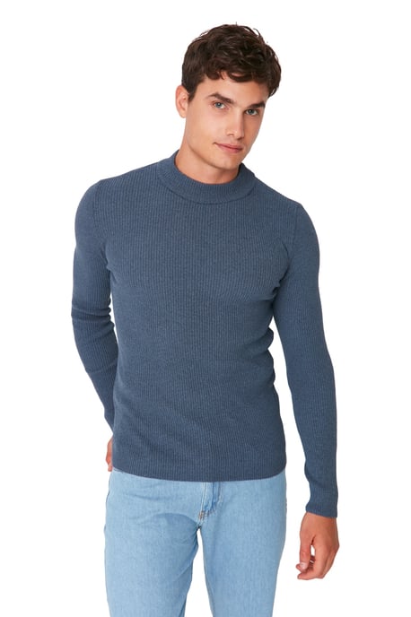 Trendyol Men's  Straight  Sweater - Image 1