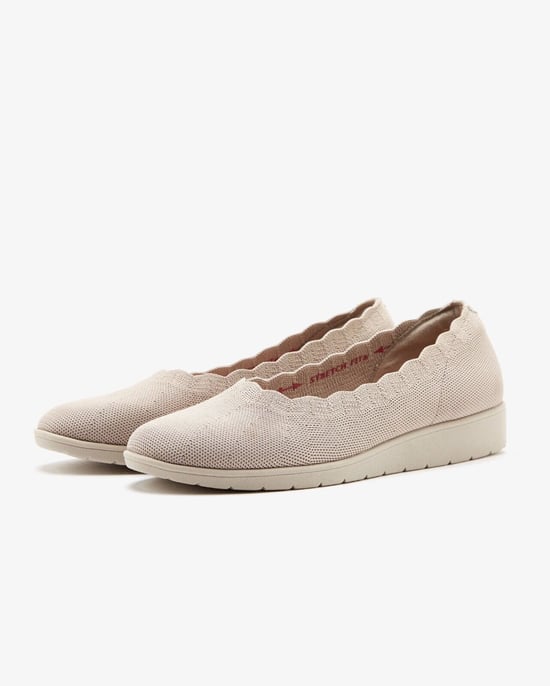 Skechers Cleo Flex Wedge Women’s Shoes in Taupe